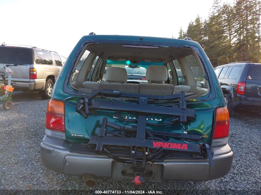 1998 Subaru Forester S VIN: JF1SF6557WH772395 Lot: 40774733