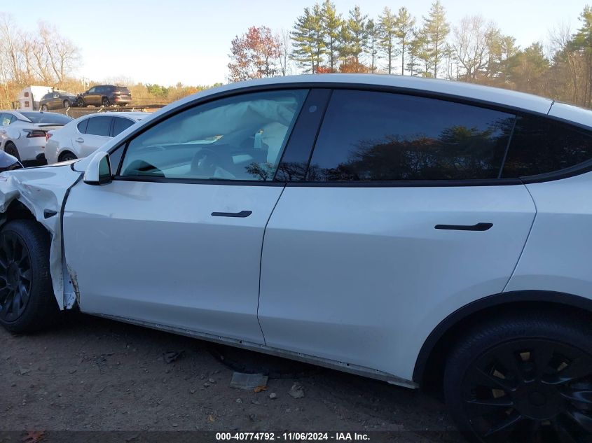 2021 Tesla Model Y Long Range Dual Motor All-Wheel Drive VIN: 5YJYGDEE8MF075417 Lot: 40774792