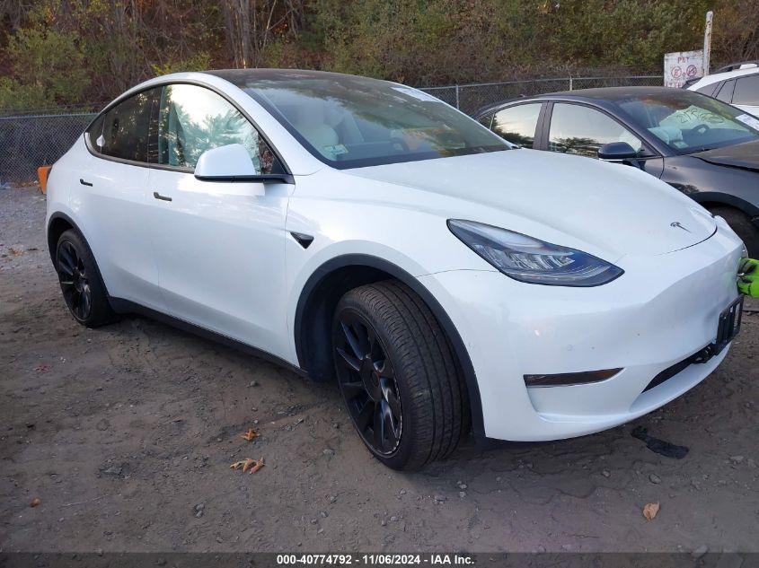 2021 TESLA MODEL Y LONG RANGE DUAL MOTOR ALL-WHEEL DRIVE - 5YJYGDEE8MF075417