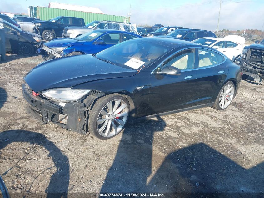 VIN 5YJSA1H24FFP68947 2015 Tesla Model S, 70D/85D/P85D no.2