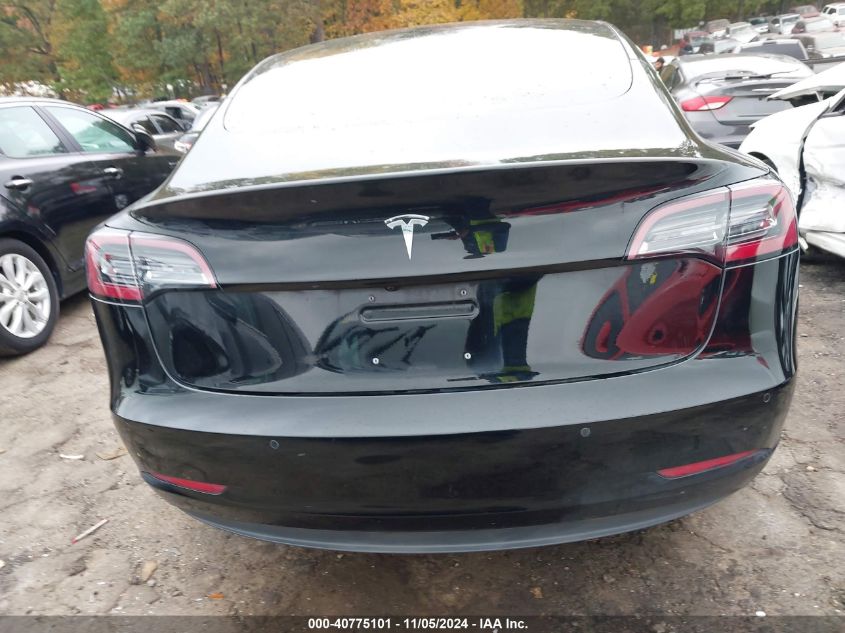 2018 Tesla Model 3 Long Range/Mid Range VIN: 5YJ3E1EA6JF175832 Lot: 40775101