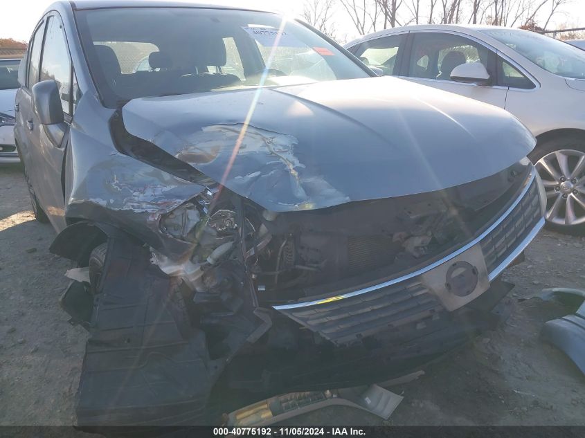 2009 Nissan Versa 1.8S VIN: 3N1BC13E59L354483 Lot: 40775192