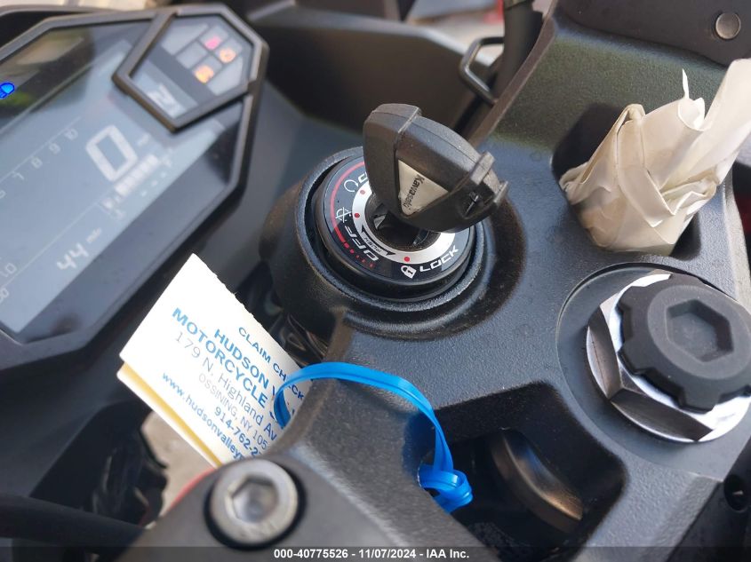 2024 Kawasaki Ex500 VIN: ML5EXGG13RBA28600 Lot: 40775526