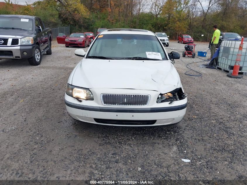 2003 Volvo V70 2.4T VIN: YV1SW58D432332148 Lot: 40775564