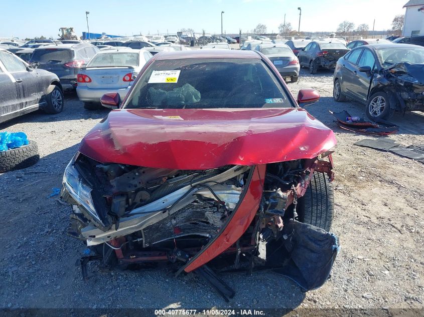 2018 Toyota Camry Se VIN: 4T1B11HK8JU662495 Lot: 40775677