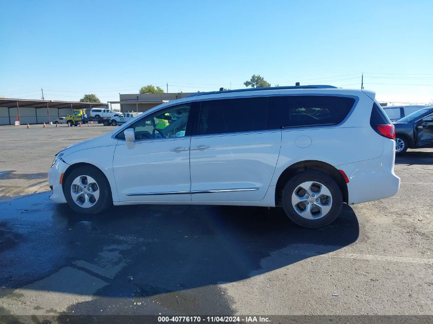 2017 Chrysler Pacifica Touring-L Plus VIN: 2C4RC1EG4HR729727 Lot: 40776170