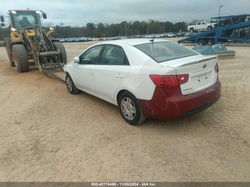 Vin: knafu4a26b5433508, lot: 41265967, kia forte ex 20113