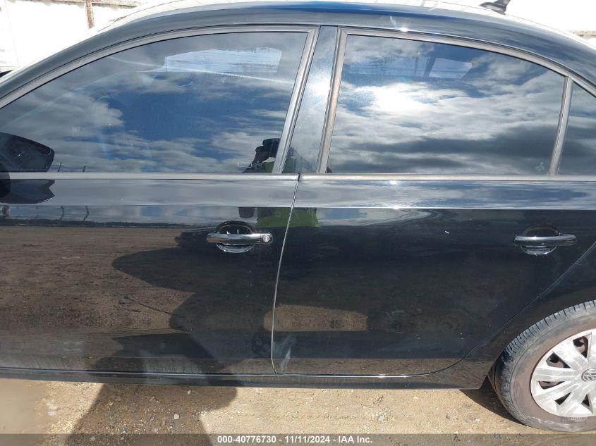 2015 VOLKSWAGEN JETTA 2.0L S - 3VW2K7AJ7FM333978