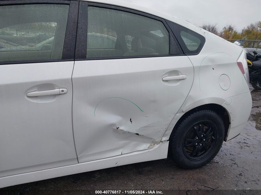 2015 TOYOTA PRIUS VIN: JTDKN3DU3F1875679