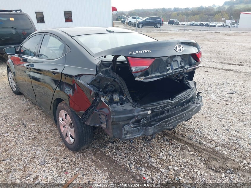 2016 HYUNDAI ELANTRA SE - 5NPDH4AEXGH746030