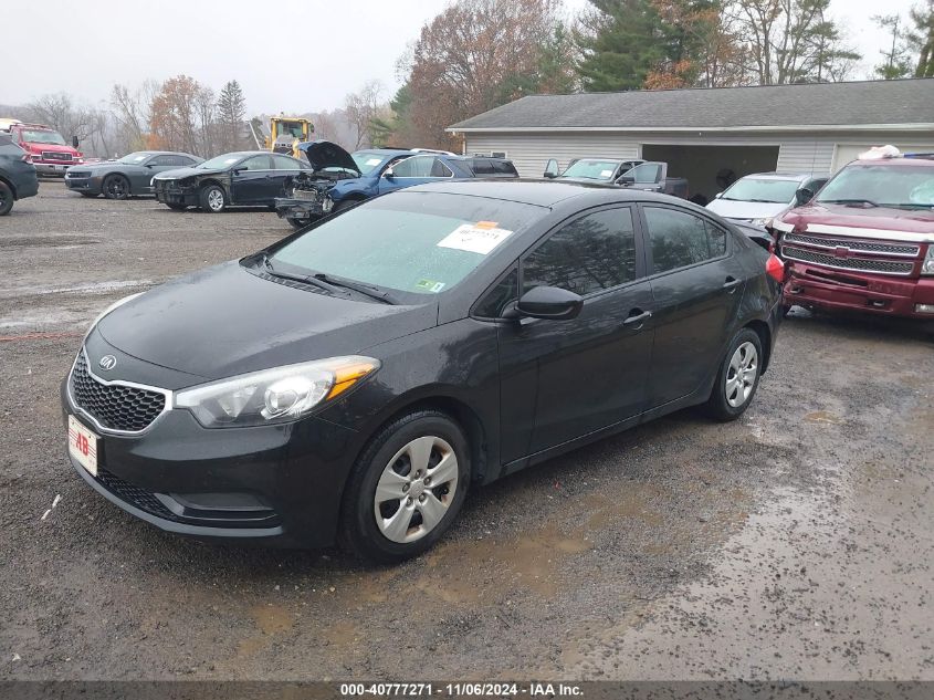 VIN KNAFK4A68F5259312 2015 KIA Forte, LX no.2