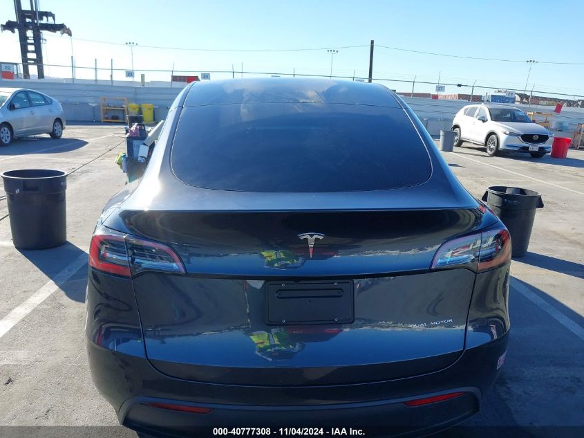 2024 Tesla Model Y Long Range Dual Motor All-Wheel Drive VIN: 7SAYGDEE8RF064850 Lot: 40777308