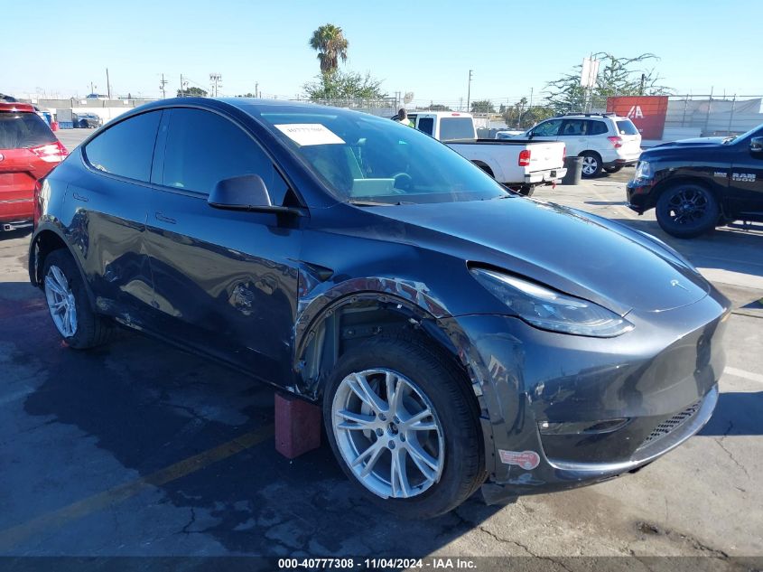 VIN 7SAYGDEE8RF064850 2024 TESLA MODEL Y no.1