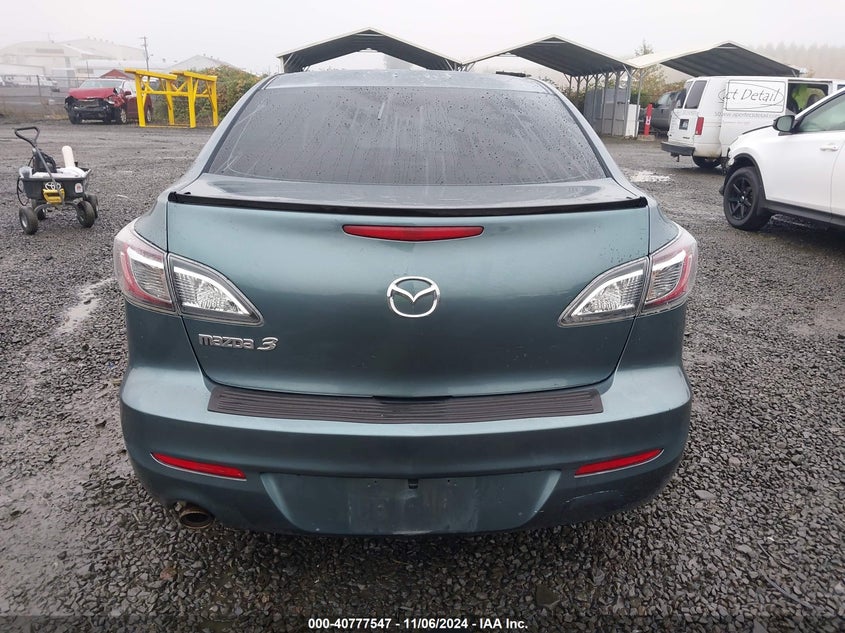 2013 MAZDA MAZDA3 I SV - JM1BL1TG8D1814539