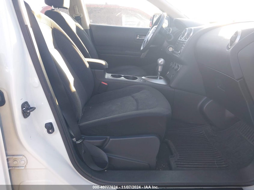 2015 NISSAN ROGUE SELECT S - JN8AS5MV7FW771650