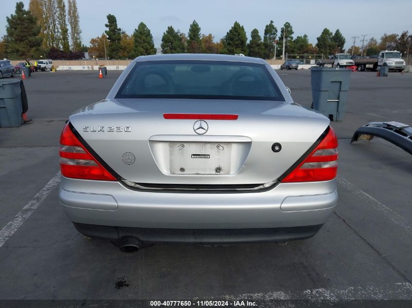 1998 Mercedes-Benz Slk 230 VIN: WDBKK47F2WF054442 Lot: 40777650