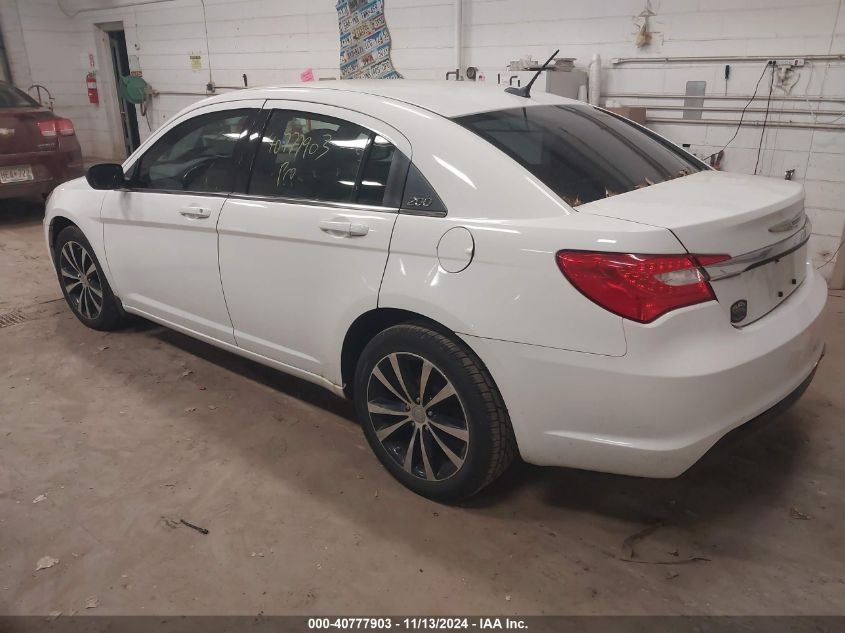 2014 Chrysler 200 Touring VIN: 1C3CCBBG1EN157657 Lot: 40777903