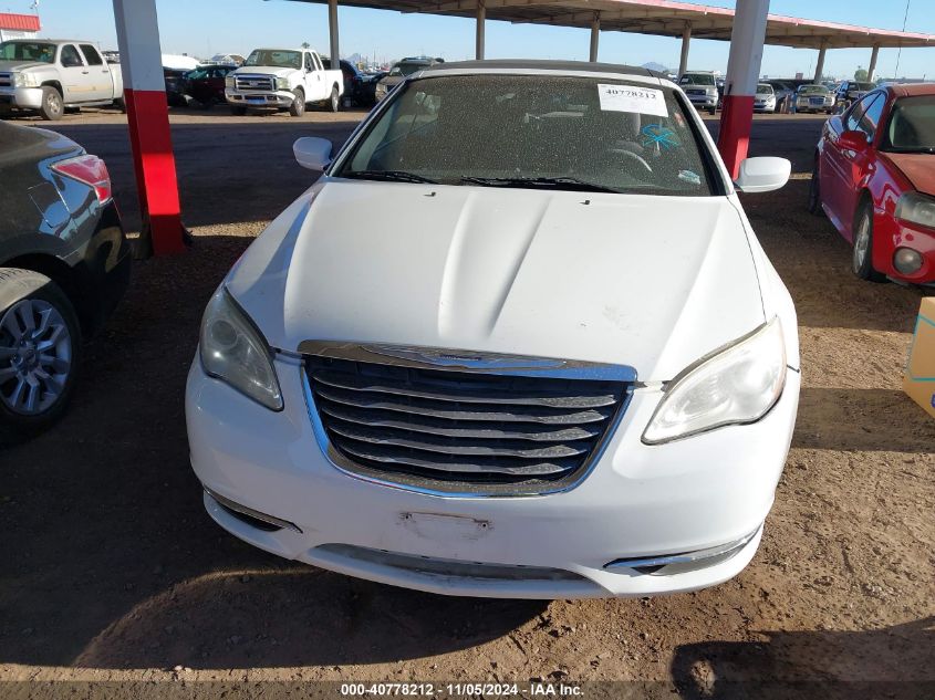 2013 Chrysler 200 Touring VIN: 1C3BCBEB7DN592337 Lot: 40778212