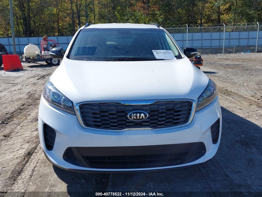 2019 Kia Sorento 3.3L S VIN: 5XYPG4A50KG604270 Lot: 40778522