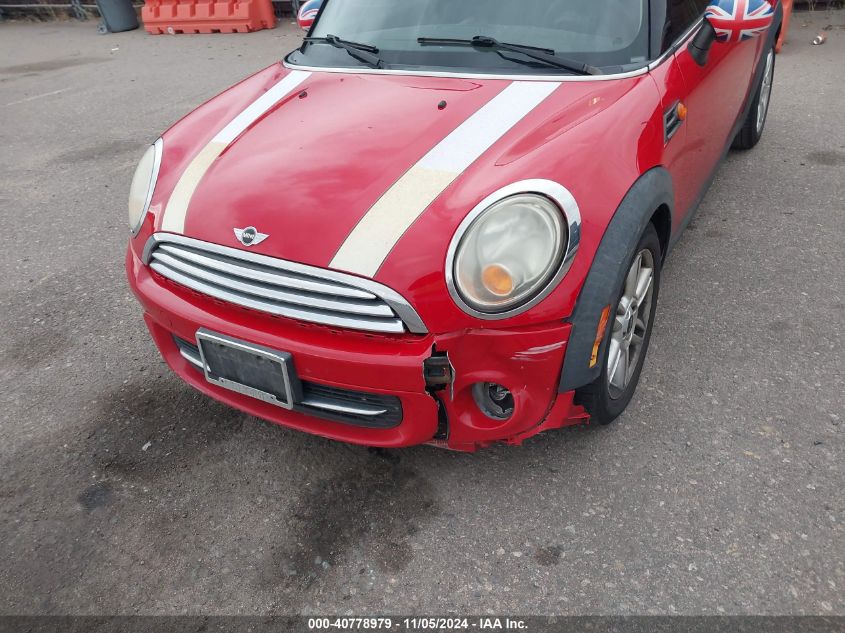 2011 Mini Cooper VIN: WMWSU3C52BT095276 Lot: 40778979