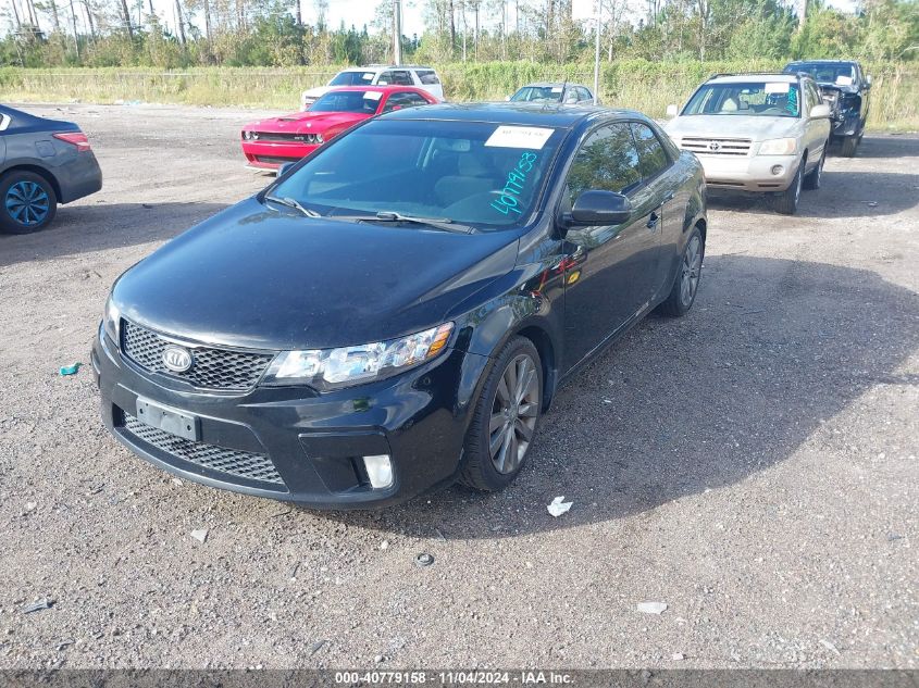 VIN KNAFW6A31D5745866 2013 KIA FORTE KOUP no.2