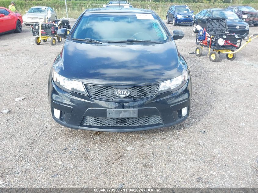 VIN KNAFW6A31D5745866 2013 KIA FORTE KOUP no.6