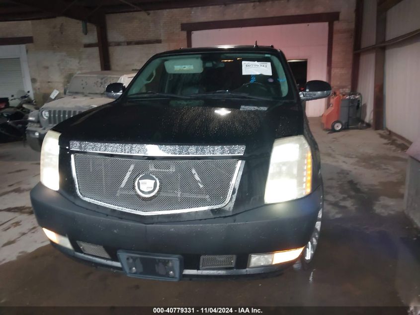 2008 Cadillac Escalade Standard VIN: 1GYEC63868R204305 Lot: 40779331