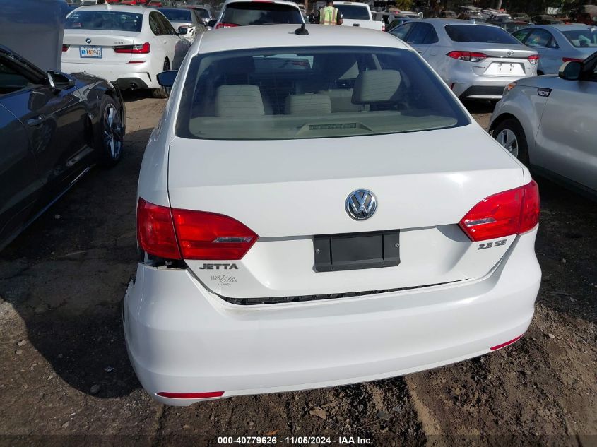 2012 Volkswagen Jetta 2.5L Se VIN: 3VWBP7AJ7CM112927 Lot: 40779626