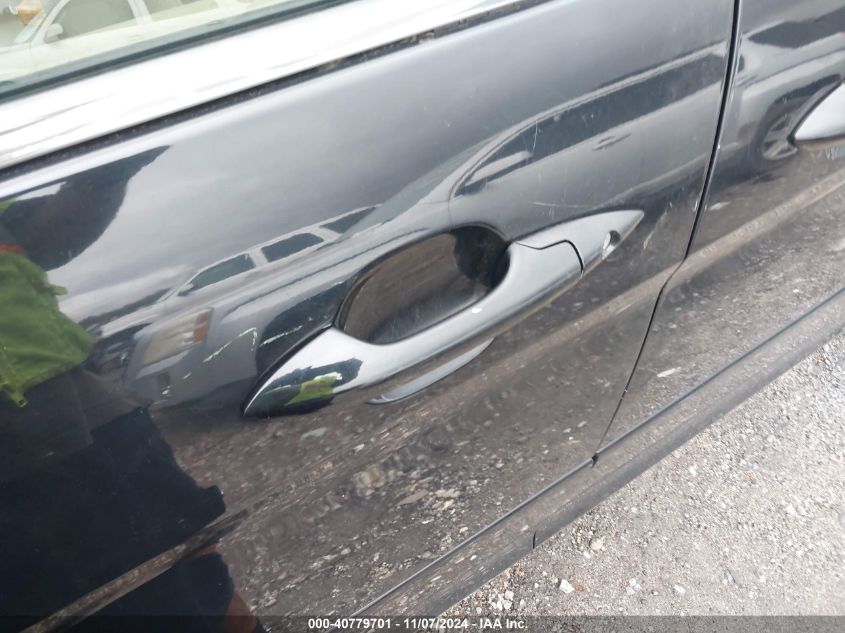 2007 Honda Odyssey Ex-L VIN: 5FNRL38797B123423 Lot: 40779701