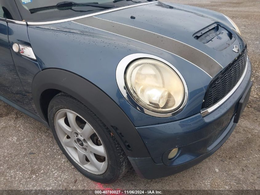 2010 Mini Cooper S Clubman VIN: WMWMM3C57ATP93891 Lot: 40780027