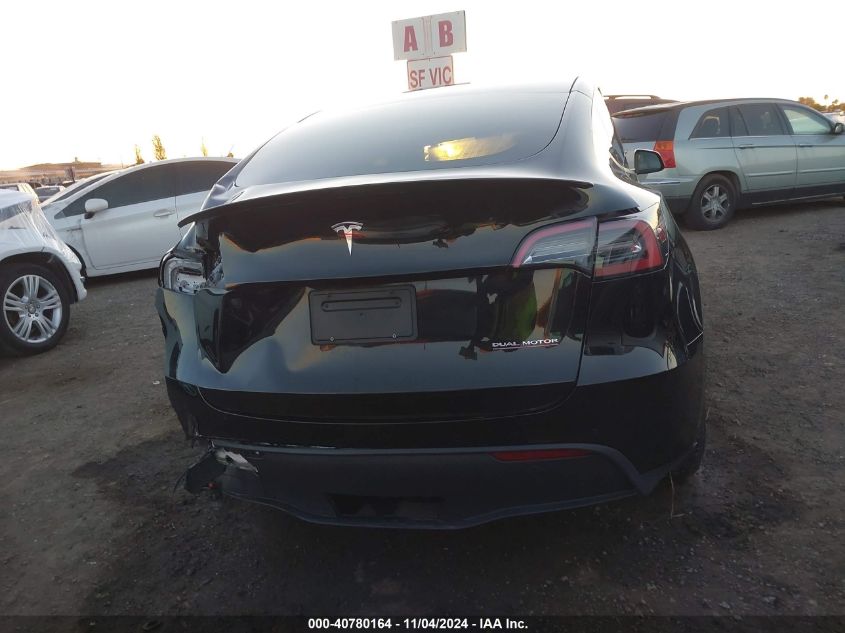 2022 Tesla Model Y Performance Dual Motor All-Wheel Drive VIN: 7SAYGDEF4NF546427 Lot: 40780164