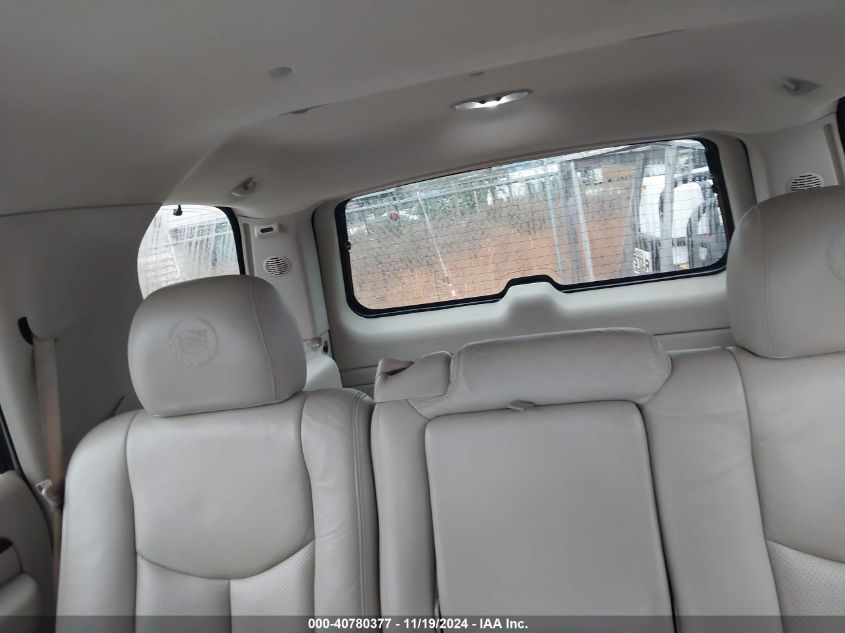 2003 Cadillac Escalade Standard VIN: 1GYEK63N33R264656 Lot: 40780377