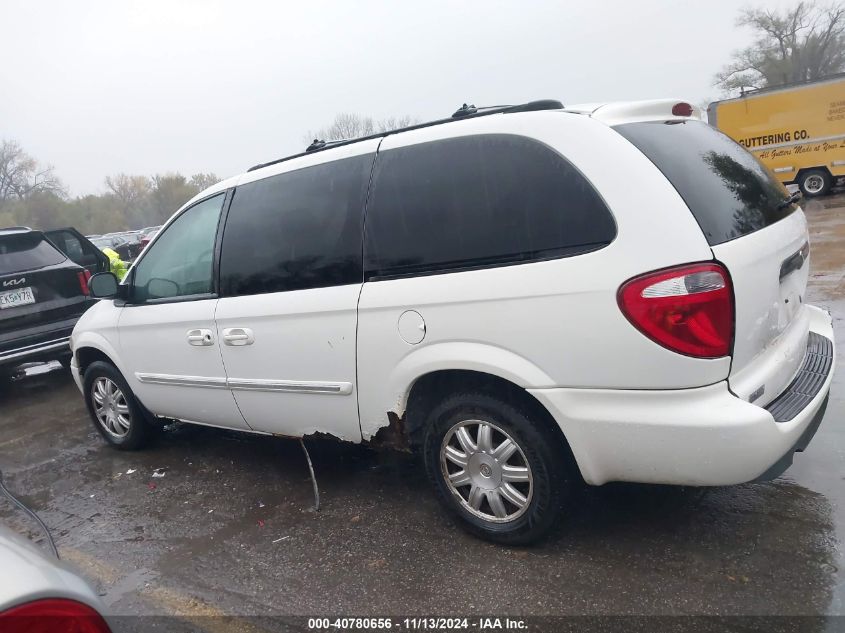 2005 Chrysler Town & Country Touring VIN: 2C4GP54L75R212502 Lot: 40780656