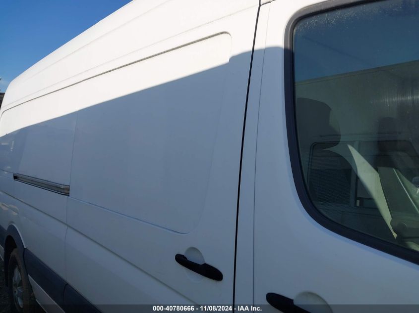 2011 Mercedes-Benz Sprinter 2500 High Roof VIN: WD3PE8CC7B5557251 Lot: 40780666