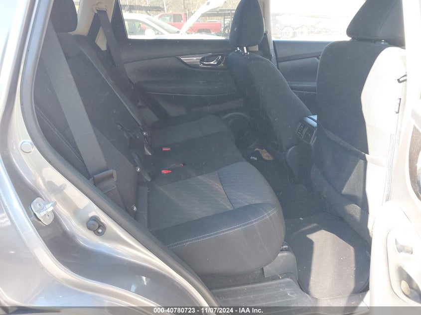 2018 NISSAN ROGUE SV - KNMAT2MV5JP578195