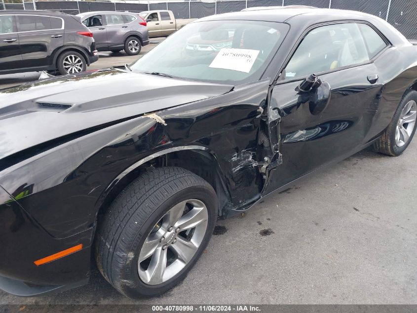 2018 Dodge Challenger Sxt VIN: 2C3CDZAG8JH317947 Lot: 40780998