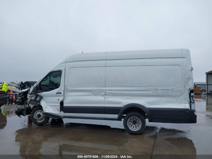 2022 Ford Transit-350 Cargo Van VIN: 1FTRU8XG8NKA18822 Lot: 40781608