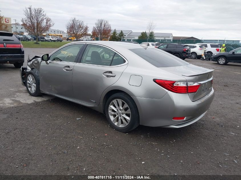 VIN JTHBW1GGXF2094075 2015 Lexus ES, 300H no.3