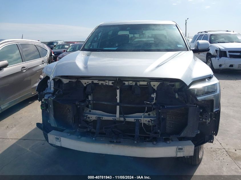 VIN 5TFNA5AB8NX002738 2022 Toyota Tundra, Platinum no.13