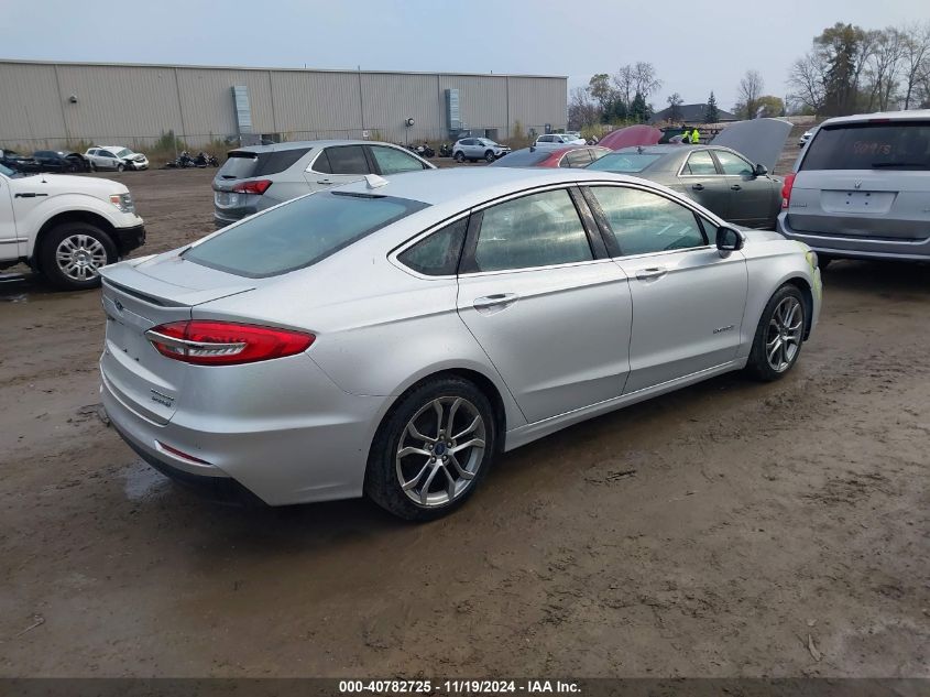 2019 Ford Fusion Hybrid Titanium VIN: 3FA6P0RU2KR197449 Lot: 40782725