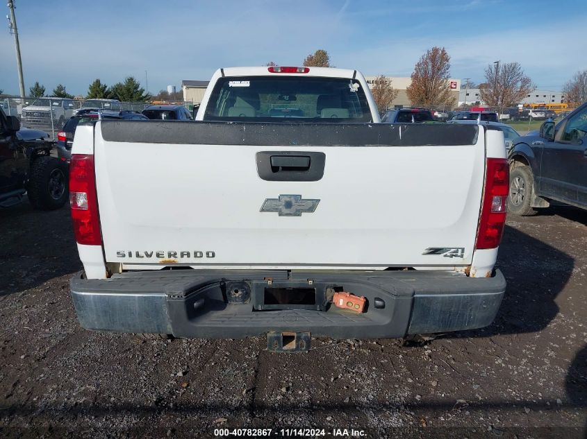 2007 Chevrolet Silverado 2500Hd Work Truck VIN: 1GCHK23K17F543399 Lot: 40782867