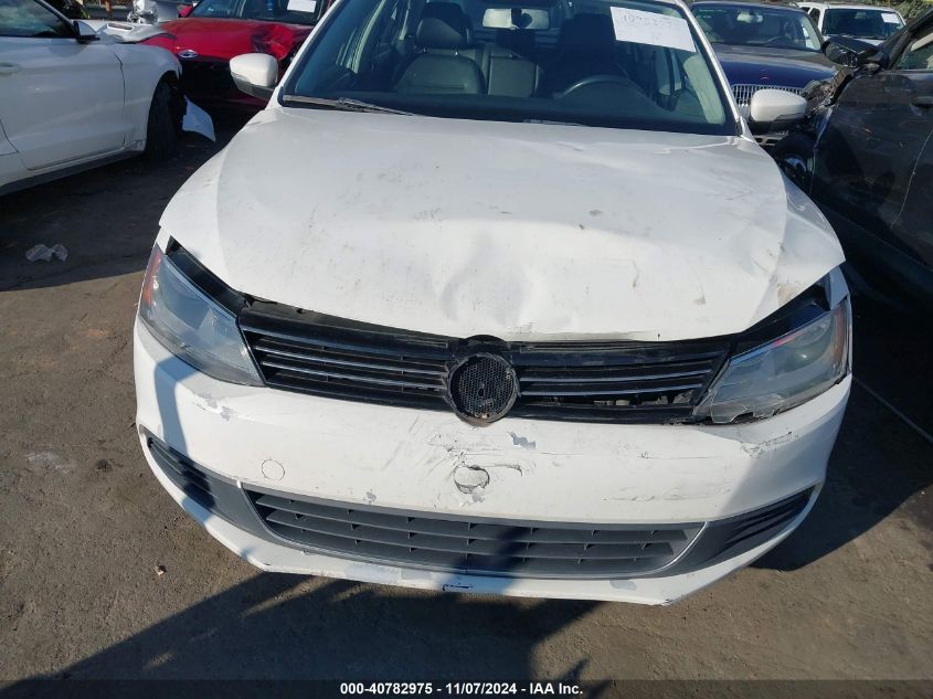 2013 VOLKSWAGEN JETTA 2.5L SE - 3VWDX7AJ0DM304698