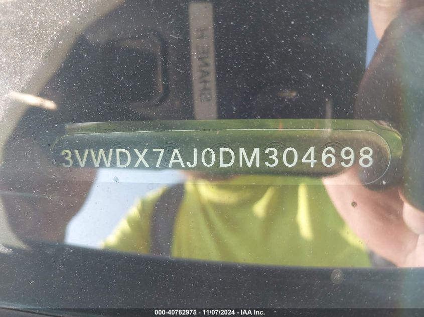 2013 VOLKSWAGEN JETTA 2.5L SE - 3VWDX7AJ0DM304698