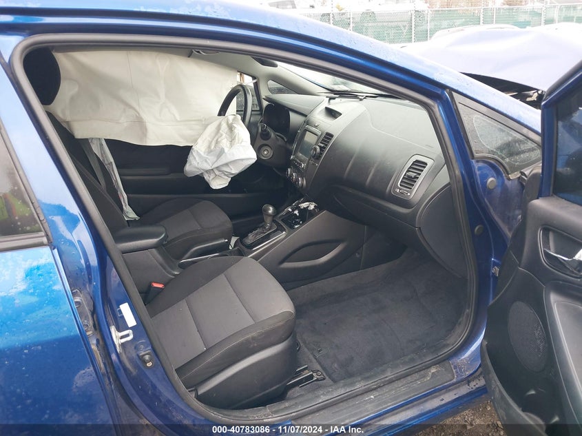 2018 KIA FORTE VIN: 3KPFL4A71JE275471