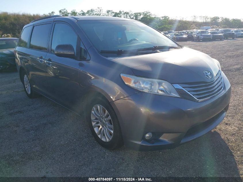 VIN 5TDYK3DCXGS711263 2016 Toyota Sienna, Xle 8 Pas... no.1