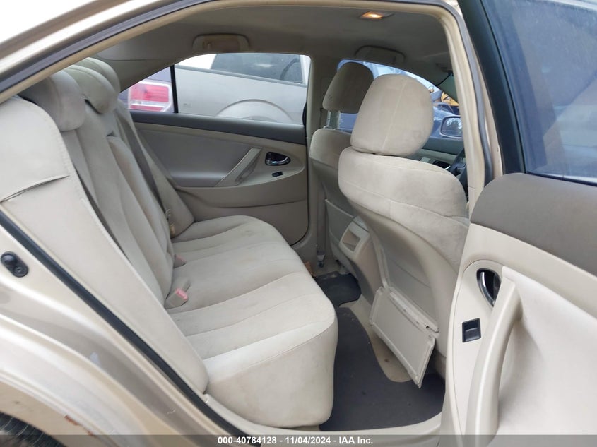 2009 Toyota Camry Le VIN: 4T1BE46K79U797326 Lot: 40784128