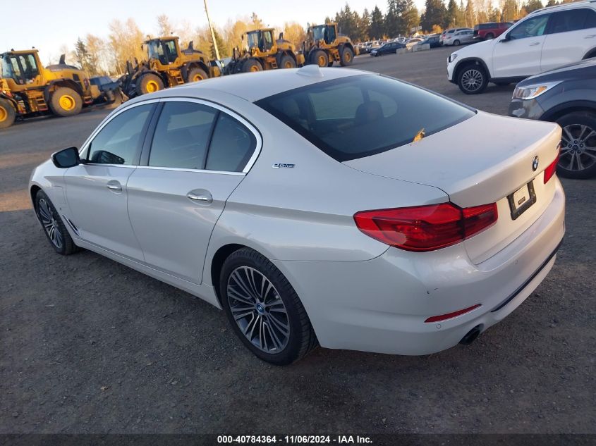 VIN WBAJB1C53JB085446 2018 BMW 5 Series, 530E Xdriv... no.3