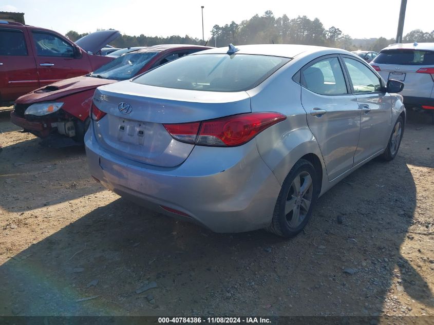 VIN KMHDH4AEXDU628587 2013 Hyundai Elantra, Gls no.4