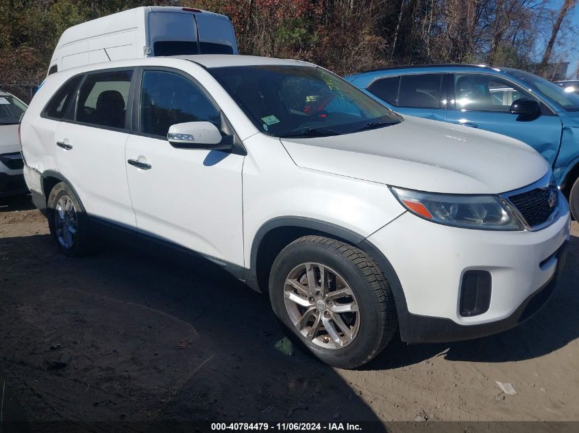 VIN 5XYKT3A61FG645389 2015 KIA SORENTO no.1