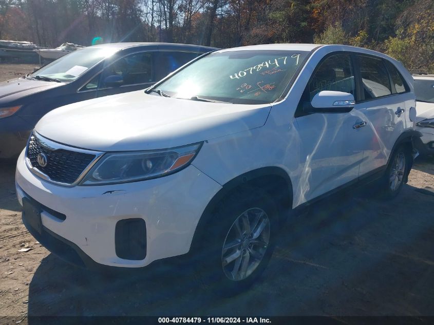 VIN 5XYKT3A61FG645389 2015 KIA SORENTO no.2